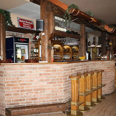 Hotel Boucek Mochov