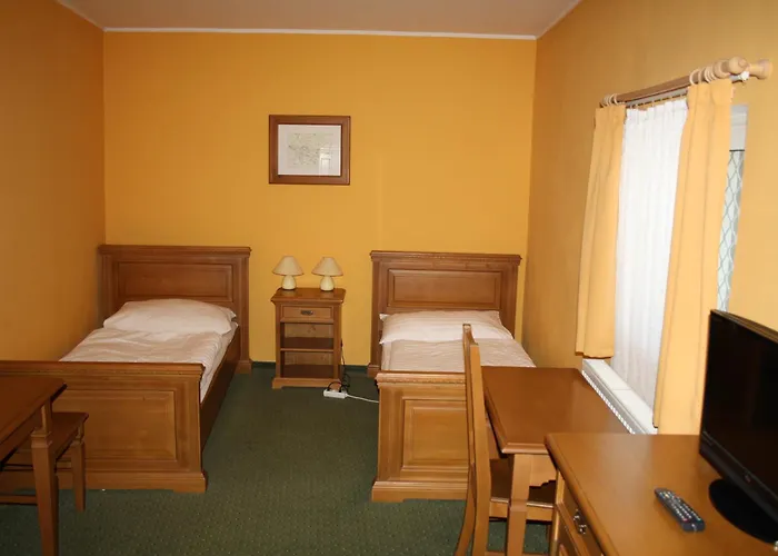 Boucek 3* Mochov