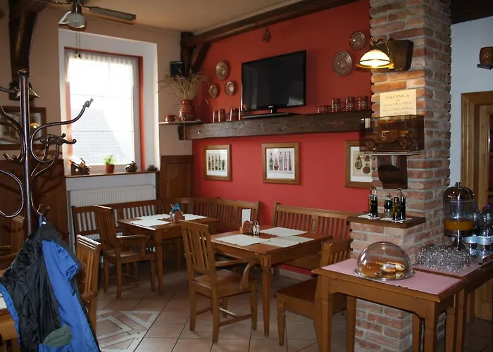 Boucek Hotel Mochov